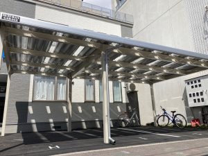 特注カーポート（透明ポリカ屋根仕様）